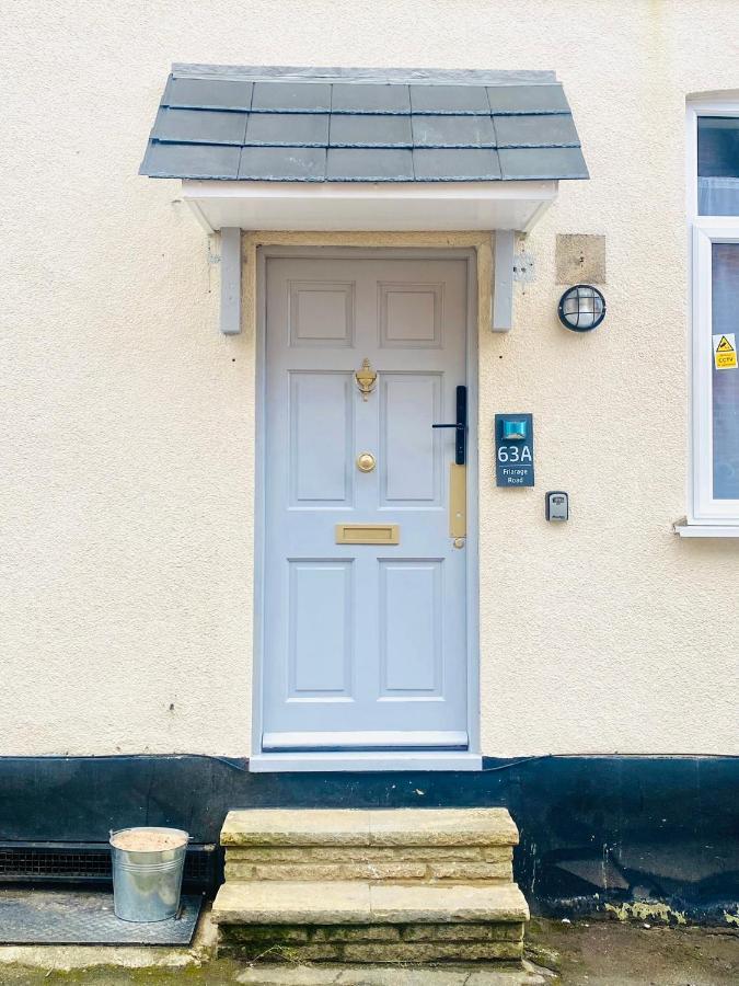 Appartamento 2 Bed Town Centre Nr Theatre Free Park Wi-Fi & Garden Aylesbury  Esterno foto